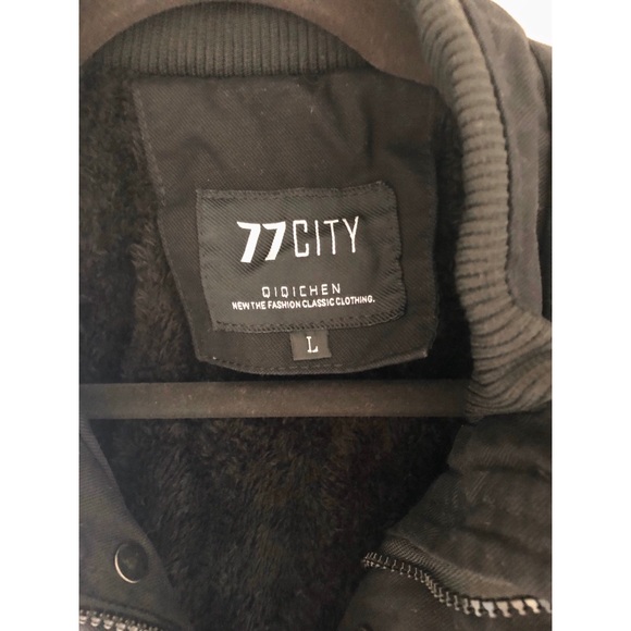 Men or women’s fuzzy lined bomber jacket - Picture 5 of 5